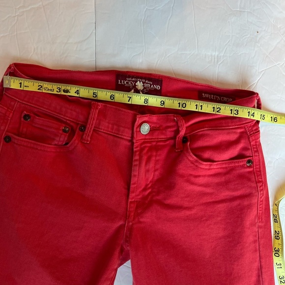 Lucky Brand Sweet’n Crop Red Jeans Size 26 / 2 - Picture 3 of 8